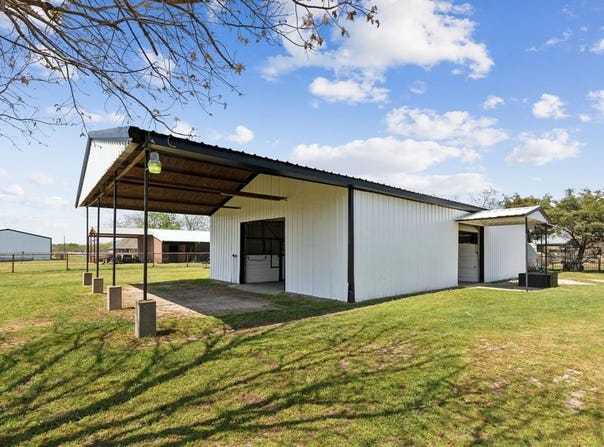 3079 N Trinity Road, Denton, TX 76208