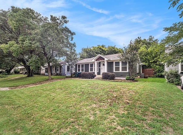 4312 Diaz Avenue, Fort Worth, TX 76107