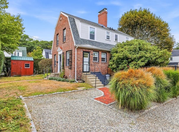 258 Raleigh Way, Portsmouth, NH 03801