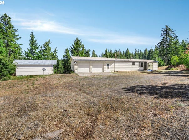 338 LAKESIDE RD, Glenwood, WA 98619