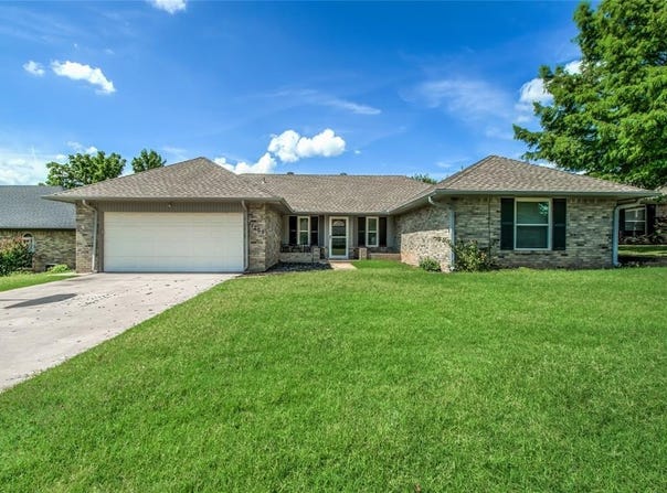 11209 NW 112th Street, Yukon, OK 73099