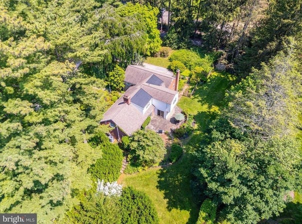 825 PARKES RUN LANE, VILLANOVA, PA 19085
