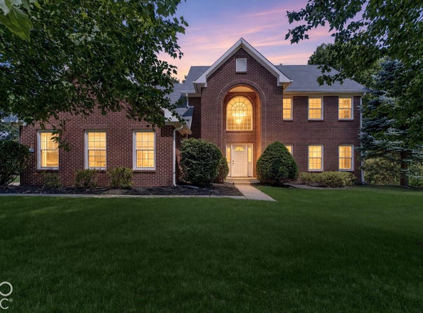 5786 Gyrfalcon Place, Carmel, IN 46033
