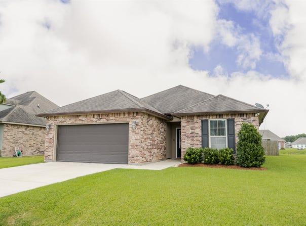 154 Petal Avenue, Thibodaux, LA 70301
