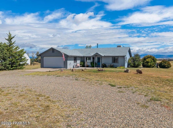 647 S Johnson Lane, Chino Valley, AZ 86323