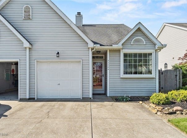 23265 Wainwright Terrace, Olmsted Falls, OH 44138