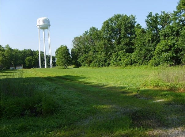 E Walnut Street, Arma, KS 66712