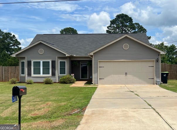 307 Pardue, Thomaston, GA 30286