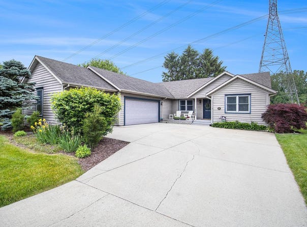 52123 Evard Drive, Granger, IN 46530