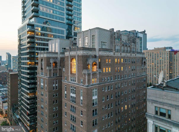 1901 WALNUT Street, PHILADELPHIA, PA 19103