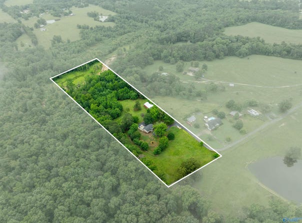 2001 Meadowlark Lane, Albertville, AL 35951