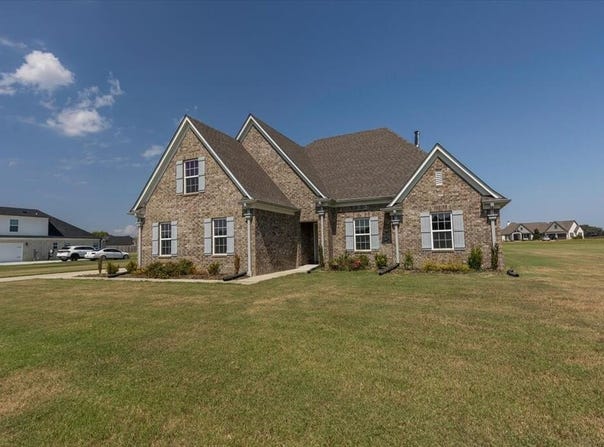 804 WINSTON COVE, Marion, AR 72364
