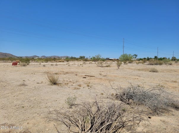 67201 65TH Street, Salome, AZ 85348