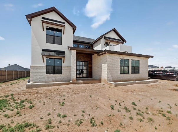 5709 E County Rd 94, Midland, TX 79706