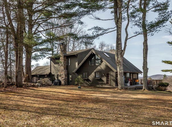 19 Hollenbeck Road, Cornwall, CT 06031