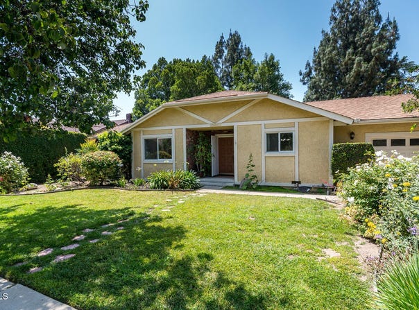 13807 Bradley Avenue, Sylmar, CA 91342