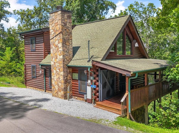 999 Willard Way, Sevierville, TN 37876