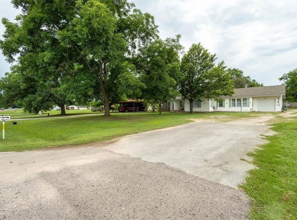 440 S Main Street, Springtown, TX 76082