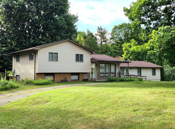 9222 N Mckinley Road, Montrose, MI 48457