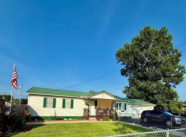 570 Siloam Ln, South Shore, KY 41175