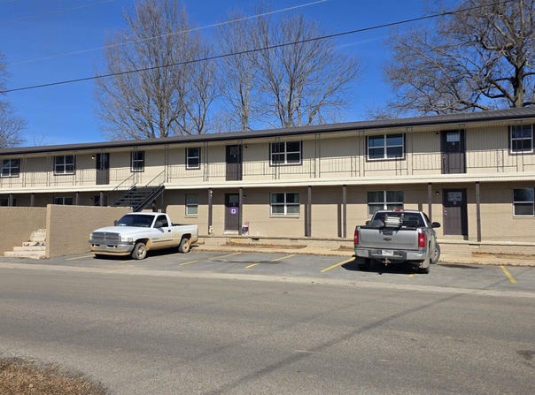 1205 W Hunt St, Paragould, AR 72450