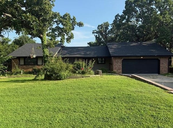 216 Gail Lane, Sapulpa, OK 74066