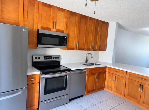 4750 Orleans Court, West Palm Beach, FL 33415