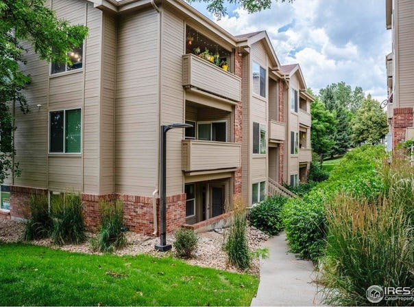 1830 W Centennial Dr, Louisville, CO 80027