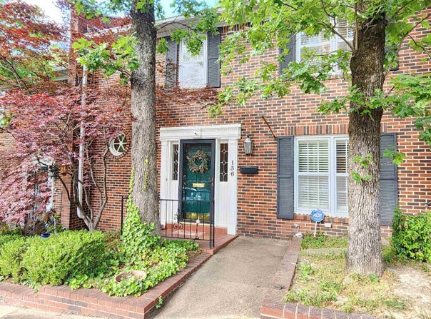 136 Cambridge Place, Little Rock, AR 72227