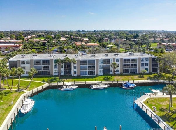 1950 SW Palm City Road unit: 3-108, Stuart, FL 34994