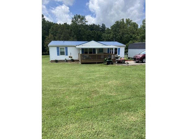 777 Kemper Hollow Rd, Gallipolis, OH 45631