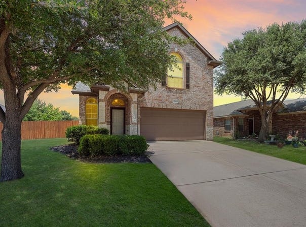 12001 Walden Wood Drive, Fort Worth, TX 76244