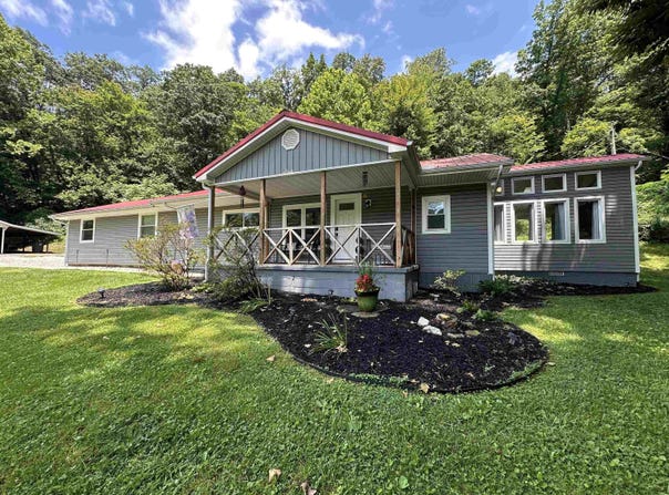 7125 State Route 168, Catlettsburg, KY 41129