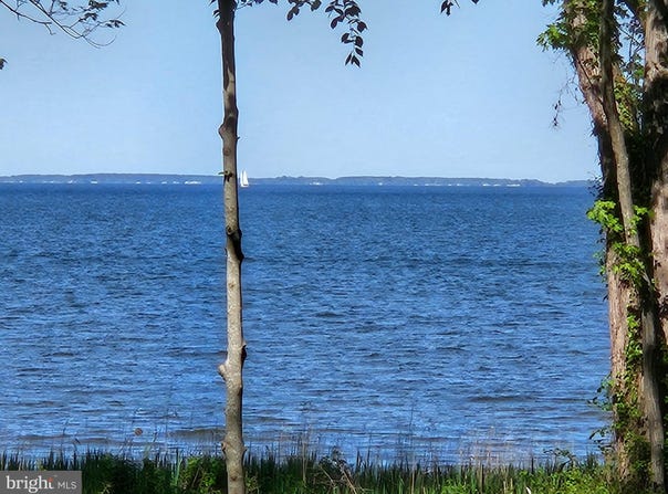 6428 WEEMS AVENUE, TRACYS LANDING, MD 20779