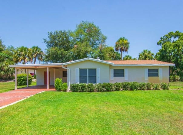 4606 30th Ave, Vero Beach, FL 32967