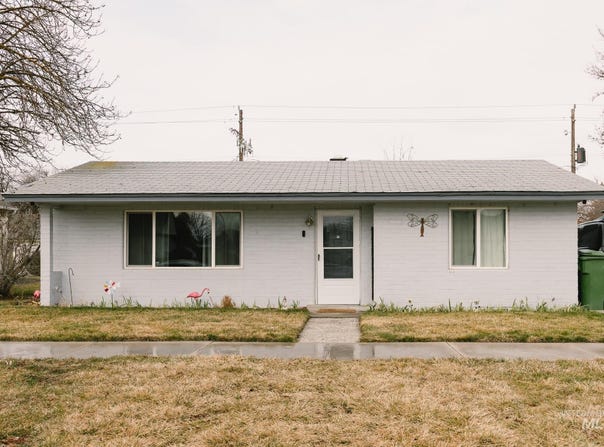 661 SW 3rd St, Ontario, OR 97914
