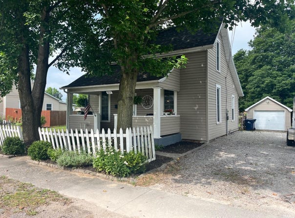 663 N 5th Street, Middletown, IN 47356