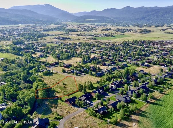 8073 BROWN TROUT BEND, Victor, ID 83455