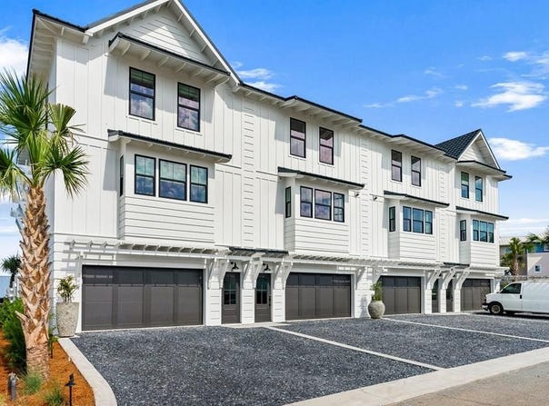 100 42nd St, Mexico Beach, FL 32456