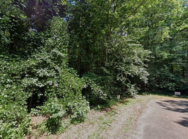423 Greenbriar Way, Westminster, SC 29693