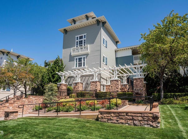 1522 Seabridge Lane, Oxnard, CA 93035