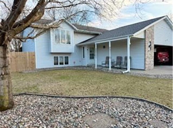 1415 Trailwood Lane SW, Faribault, MN 55021