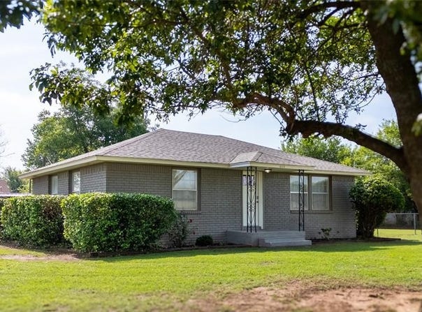 605 S Marion Avenue, Hinton, OK 73047