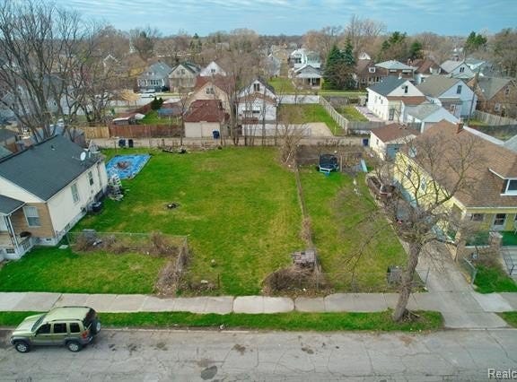 5175 TROWBRIDGE Street, Hamtramck, MI 48212