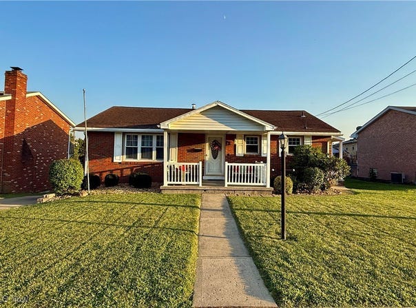 206 Benita Drive, Mingo Junction, OH 43938