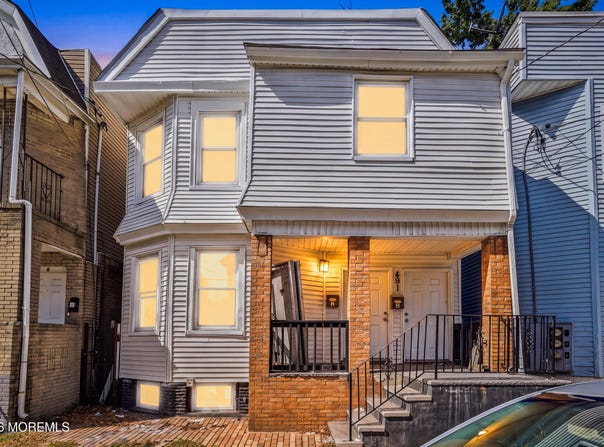 491 S 17th Street, Newark, NJ 07103