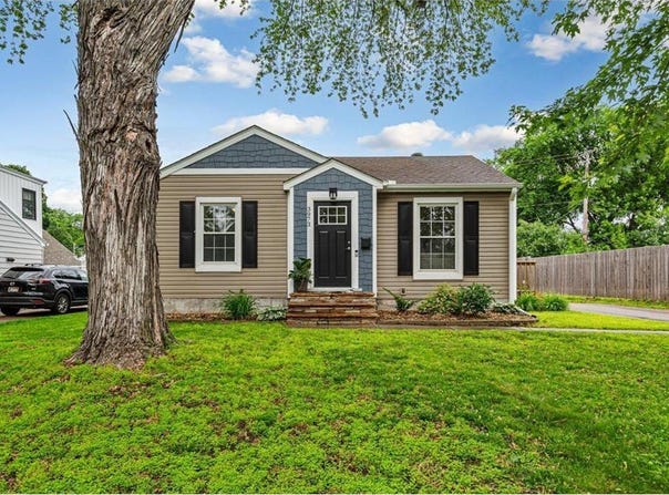 3973 Zarthan Avenue S, Saint Louis Park, MN 55416