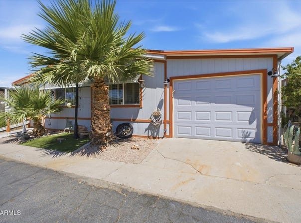 205 S Higley Road, Mesa, AZ 85206