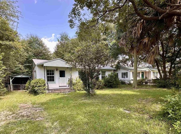 602 Coulter Ave, Cantonment, FL 32533