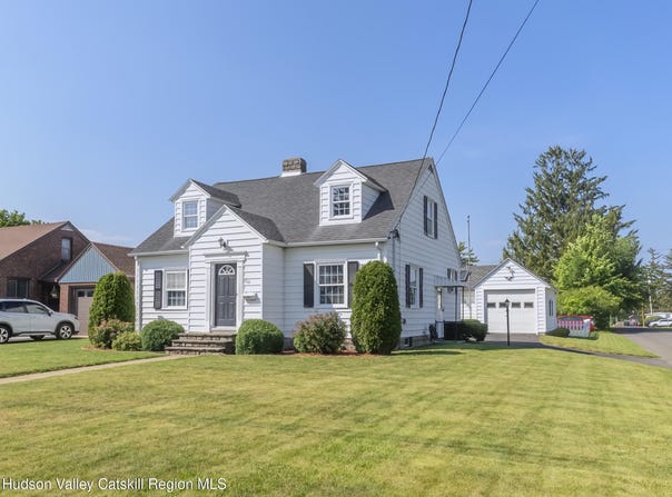 110 Harding Avenue, Kingston, NY 12401